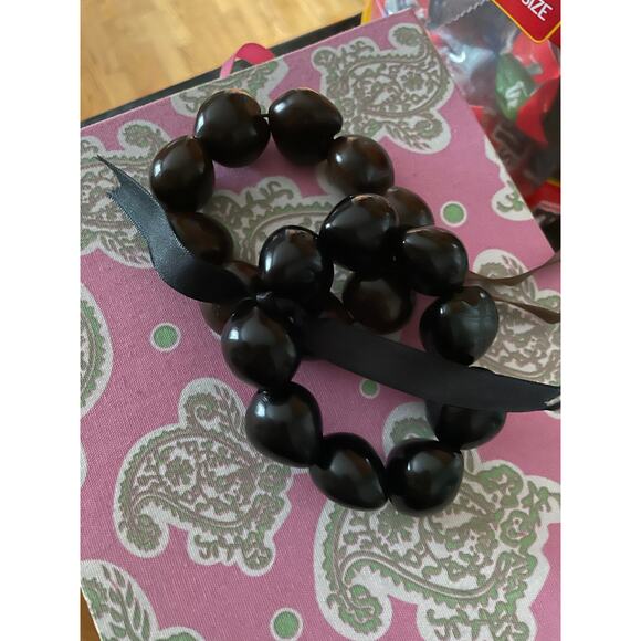 Black and brown stretchy beaded bracelets - Picture 1 of 2